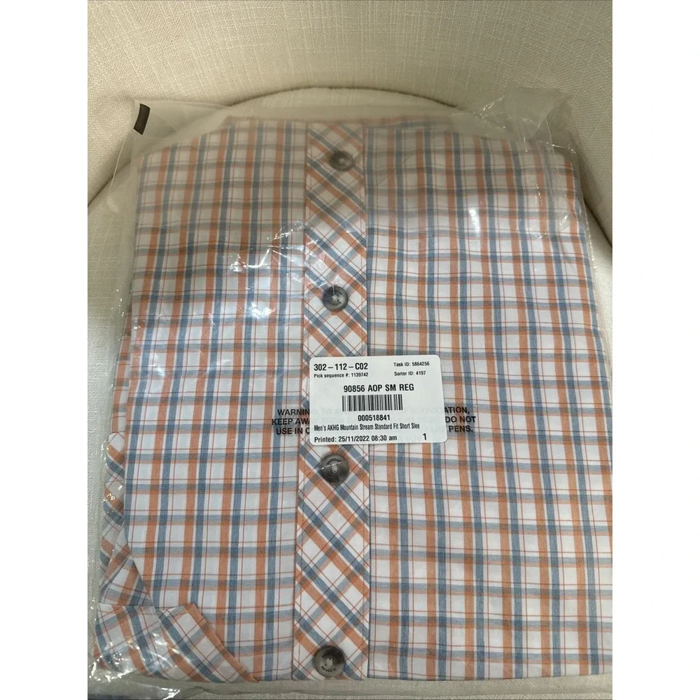 Duluth Trading Co Men's Small Short Sleeve Plaid‎ Button Down Shirt Standard Fit